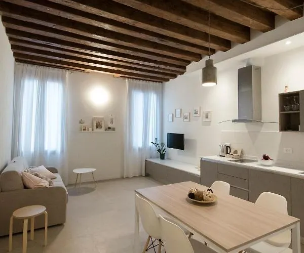 Mirandolina Exclusive