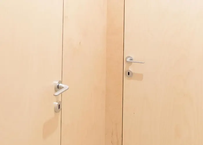 Mirandolina Exclusive *